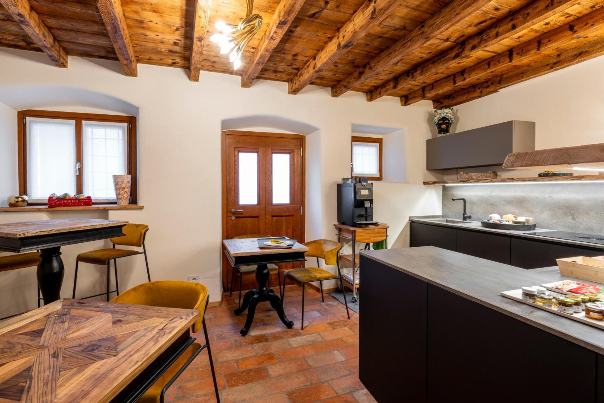 Frühstückspension Relais Carrara